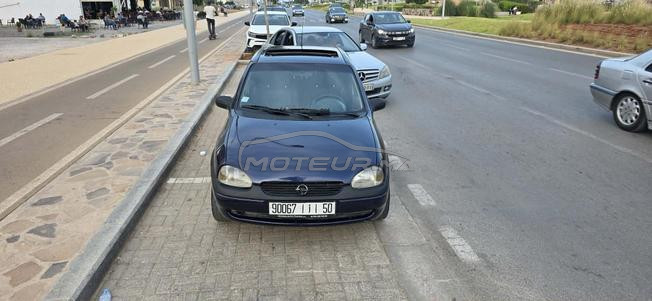 Opel Corsa Essence Manuelle 1998 à Nador