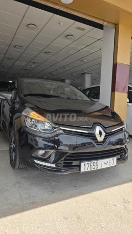 رينو كليو 4 2019 أوتوماتيك .114000كم
