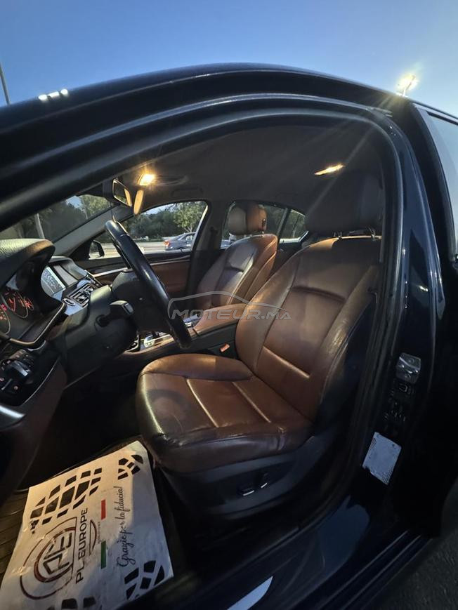 BMW serie 5  523i 
