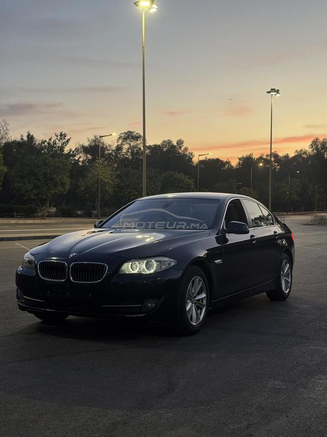 BMW serie 5  523i 