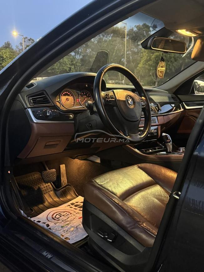 BMW serie 5  523i 