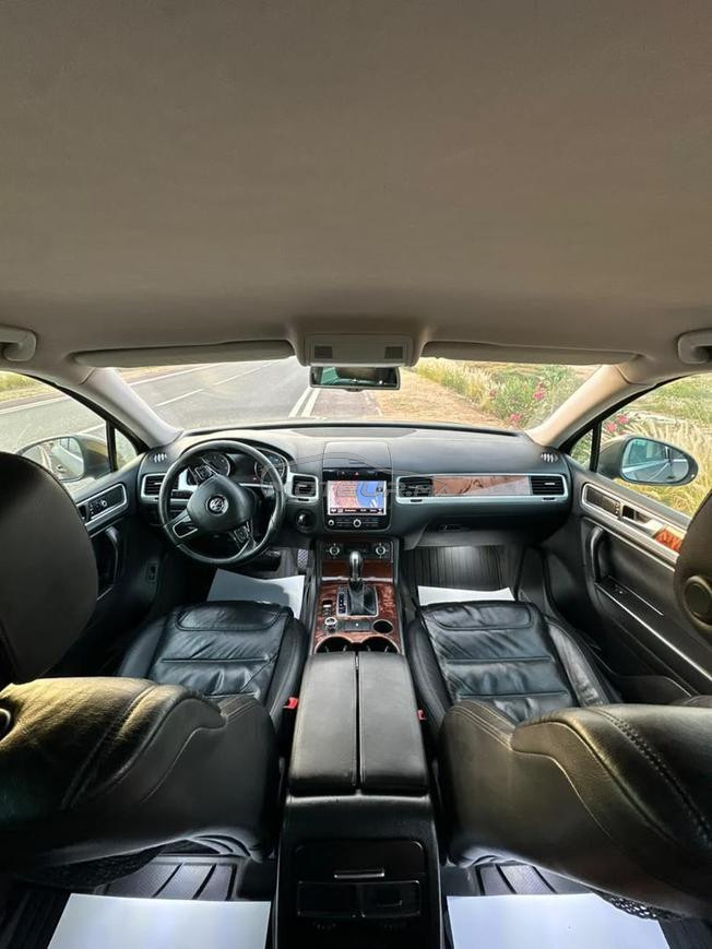 Volkswagen Touareg Diesel Automatique 2014 à Nador