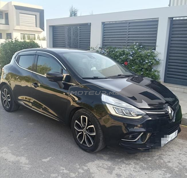 clio 4 intense automatique Diesel 2018 main libre 