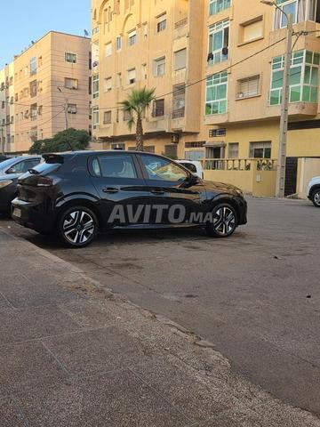 208 ستايل بحالة جيدة جداً - 2