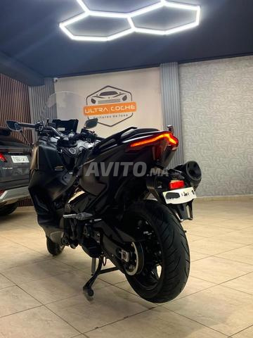 Yamaha T-MAX 560 Tech Max 2025