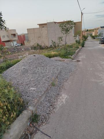 قطعة أرضية 124 متر - 2