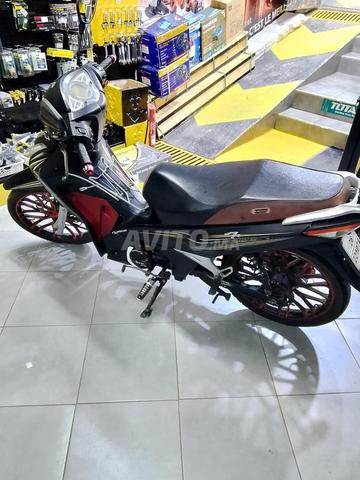 Moto RYMCO - 2