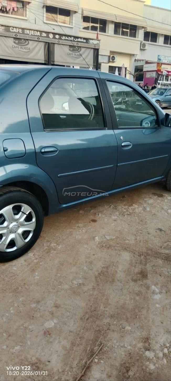 Dacia Logan 2011 plein 