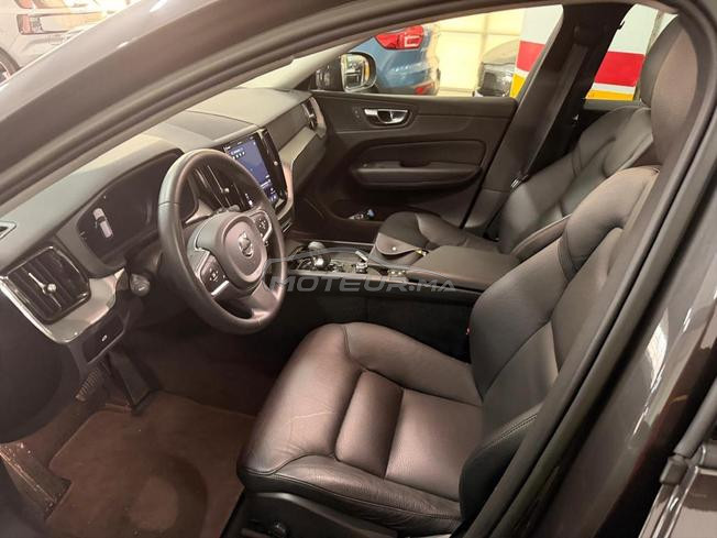 volvo XC60  B4