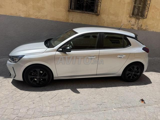 Opel Corsa - 2