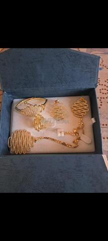 Ensemble de bijoux de qualité supérieure importé des Émirats - 2