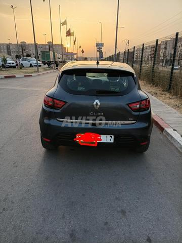 Clio 4, caisse de maison - 2