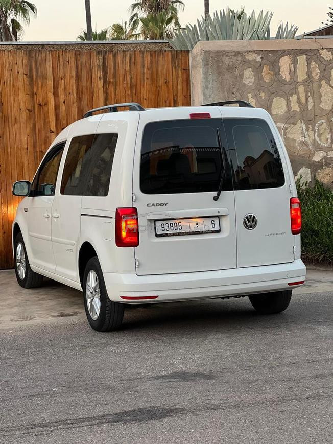 Volkswagen Caddy modèle 2021 2 litre