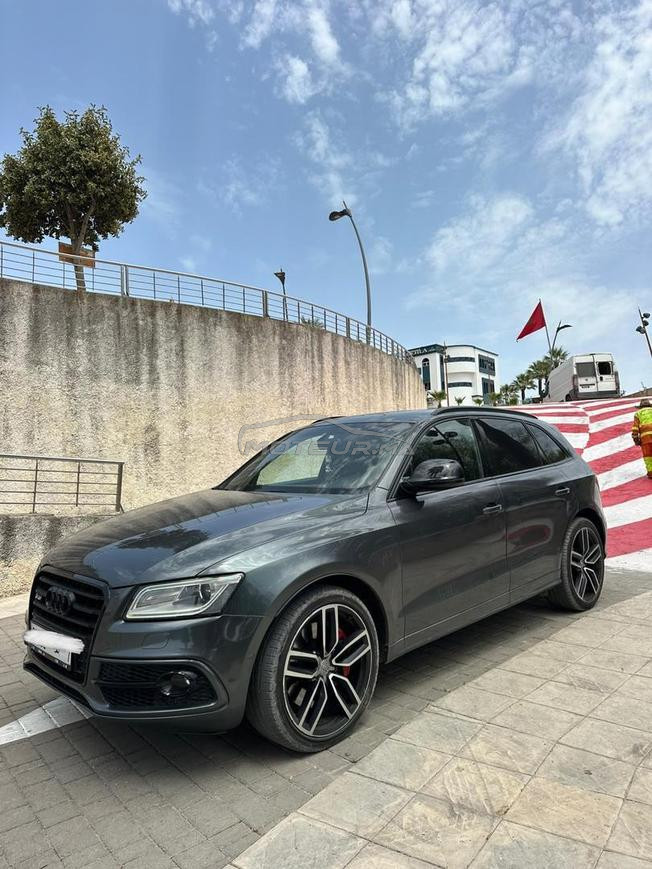 Audi Q5 Diesel Automatique 2016 à Tanger