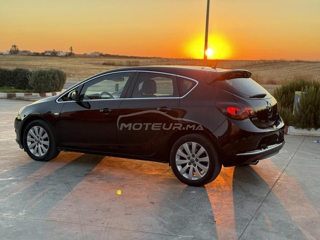 opel astra j 2015 2L automatique 