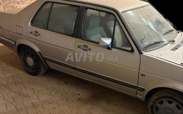 Volkswagen Jetta VW - 2