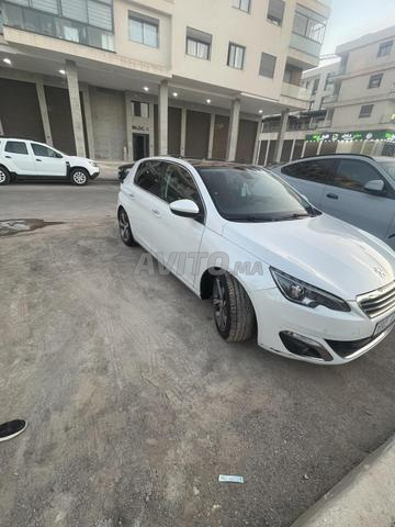 Peugeot 308 Diesel Automatique 2015 à Meknès - 2