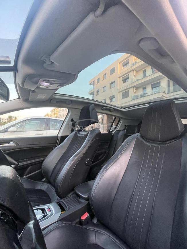 Peugeot 308 Diesel Automatique 2015 à Meknès