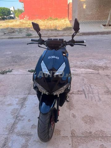 Moto à vendre - 2
