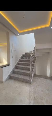 Haut de villa bien ensoleillé à vendre - 2