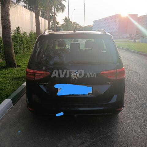 Volkswagen Touran Diesel Manuelle 2016 à Kénitra - 2