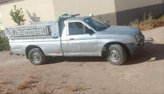 ميتسوبيشي L200