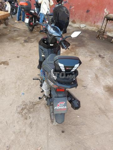 Moto - 2