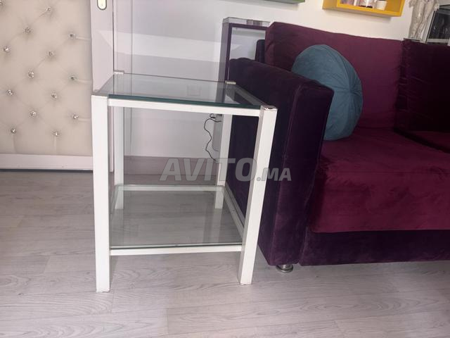 Table d’appoint ou table de chevet en verre