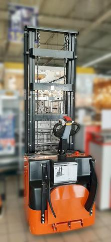 Gerbeur électrique TA - 2