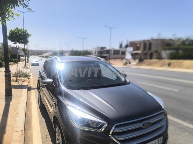 Ford Kuga Trend plus excellent état