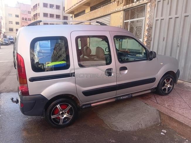 renoult kangoo d65 model 2009 