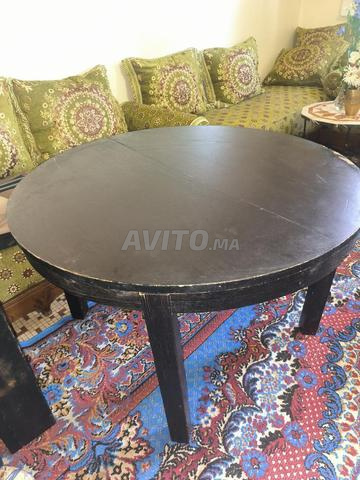 Table ronde en bois - 2