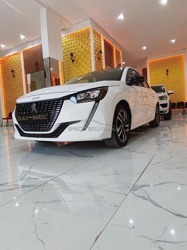 Peugeot 208 Diesel Manuelle 2024 à Kénitra