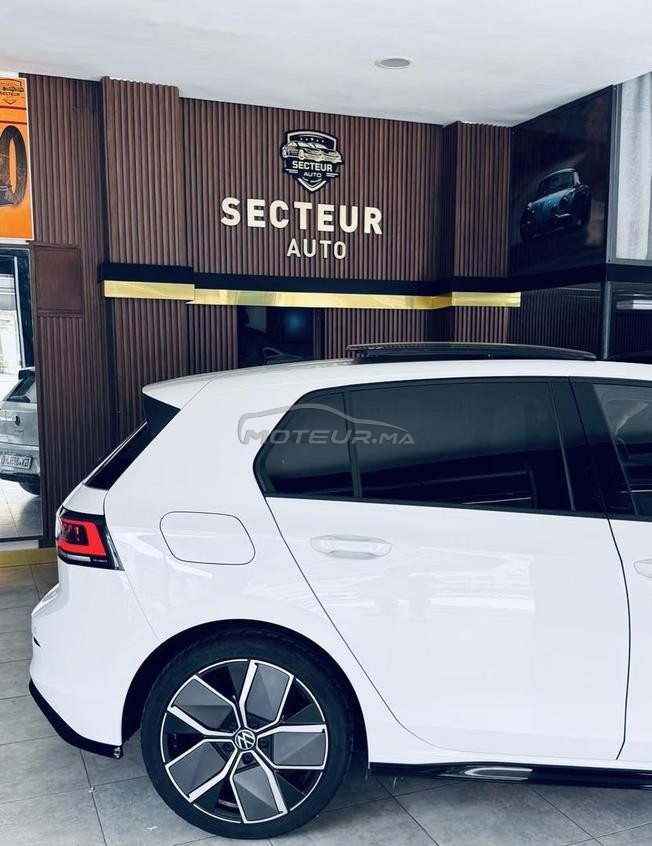 Golf 8   R🔥