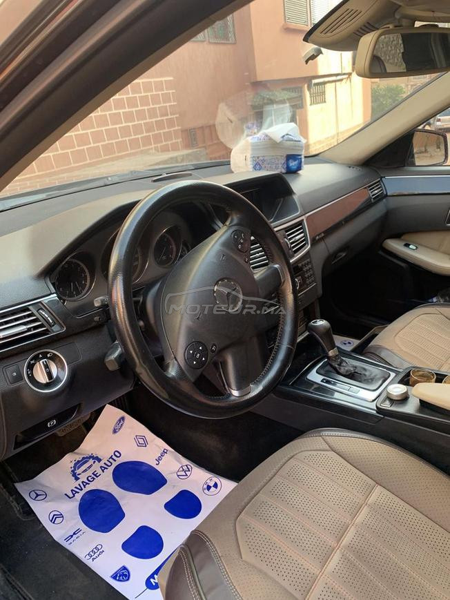 سيارة مرسيدس classe E 250 مديل 2012 Ww مغرب