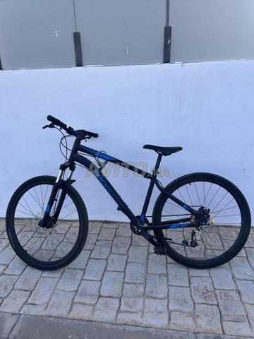 VTT Rockrider ST 100 Noir / Bleu - Très bon état - 2