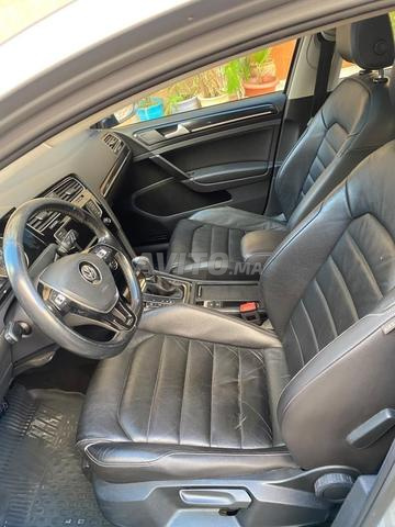 Voiture très bien entretenue - 2
