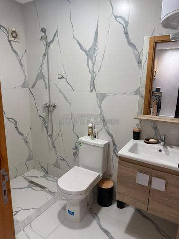 Studio meublé Neuf à ROCHES NOIRES