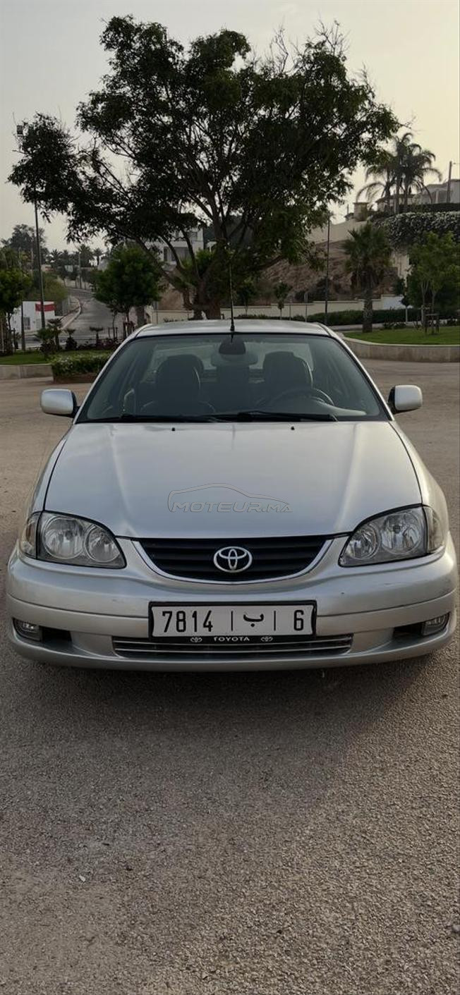 Toyota avensis 