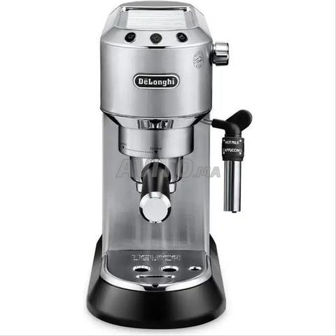 Machine à café Delonghi