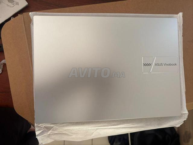 ASUS Vivobook 14 OLED (M1405) Ryzen 7 - 2