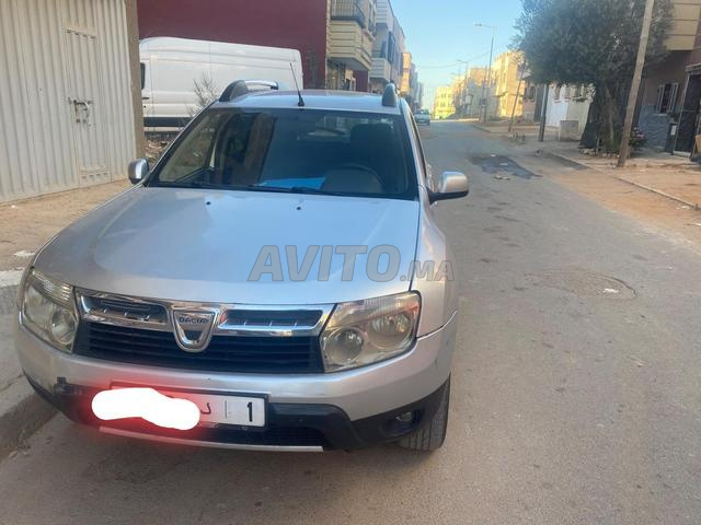 À vendre Dacia Duster modèle 2012 - 2