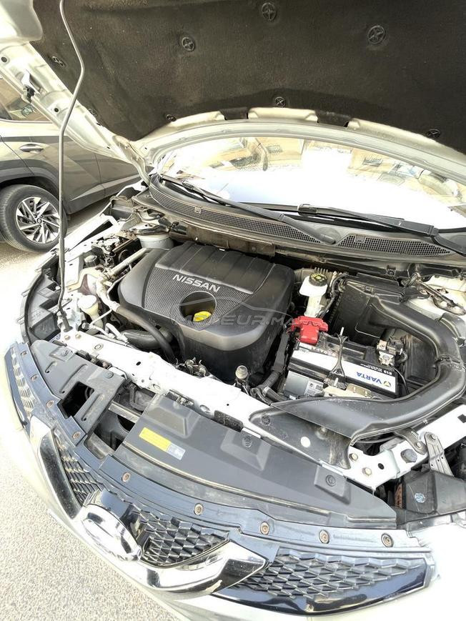 NISSAN QASHQAI 2017 tout option premier main