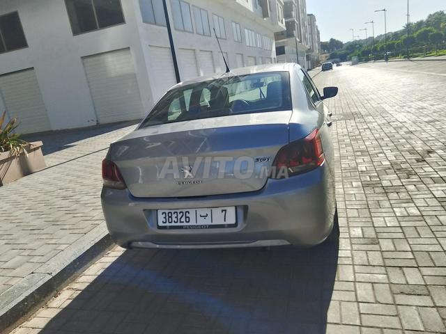 Peugeot 301 Diesel Manuelle 2023 à Kénitra - 2
