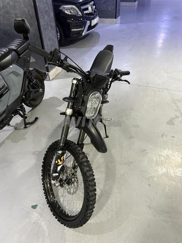 ⚡️ SUR-RON LIGHT Bee X 2023 – Très bon état ⚡️ - 2