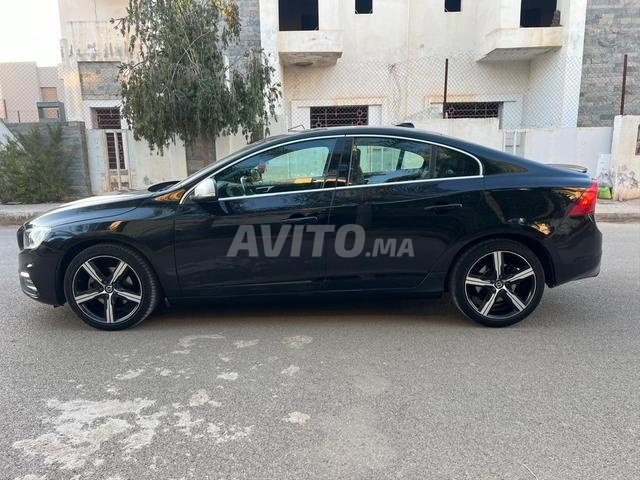 Volvo S60 R Design, première main - 2