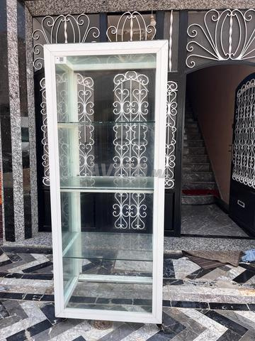 Vitrine encore propre