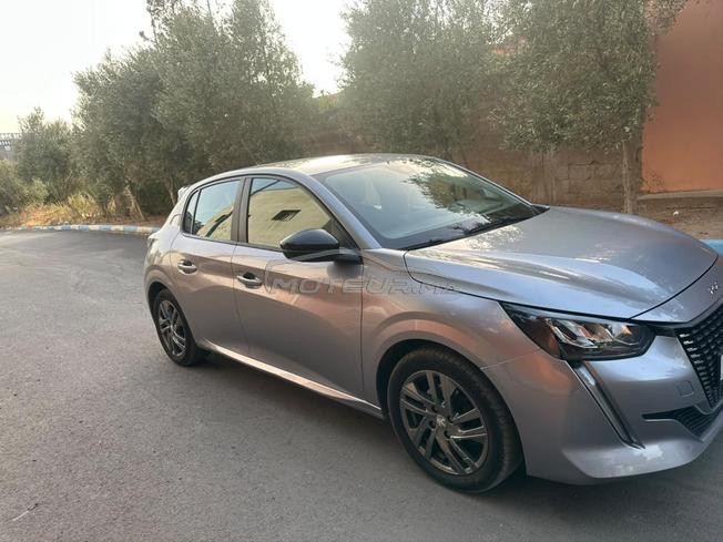 voiture mazal jdida première main madarba walo 