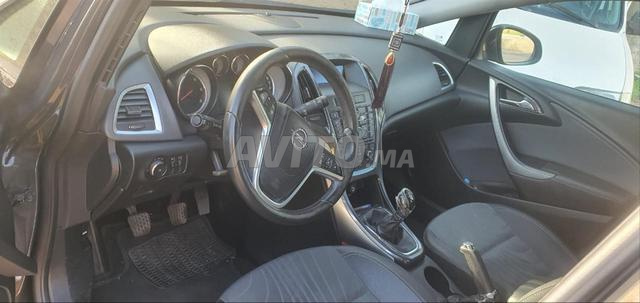 Opel Astra Diesel Manuelle 2013 à Rabat
