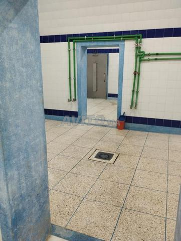 Hammam public avec appartements et local commercial